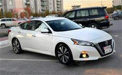 نيسان ألتيما